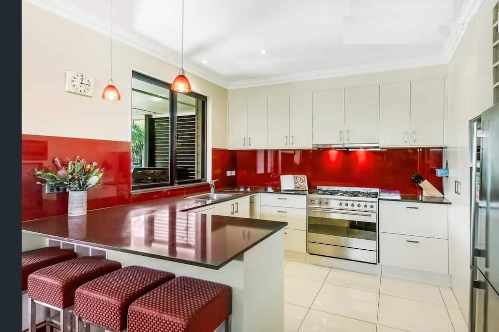 Photo of Kitchen in Penshurst