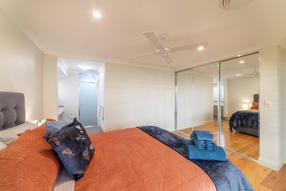 Photo of Bedroom in Boya