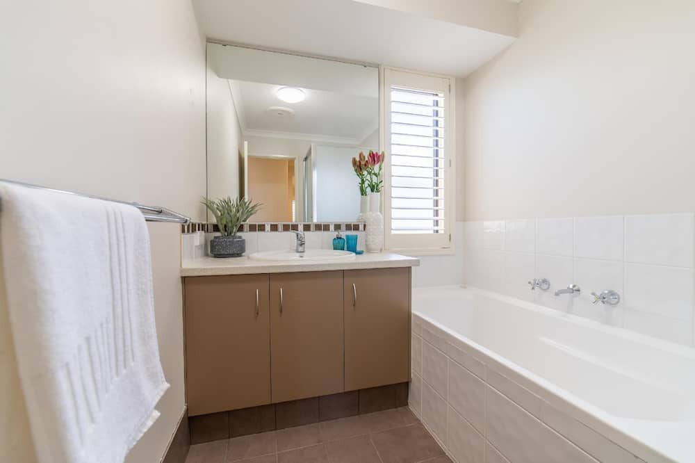 Photo of Bathroom in Boya