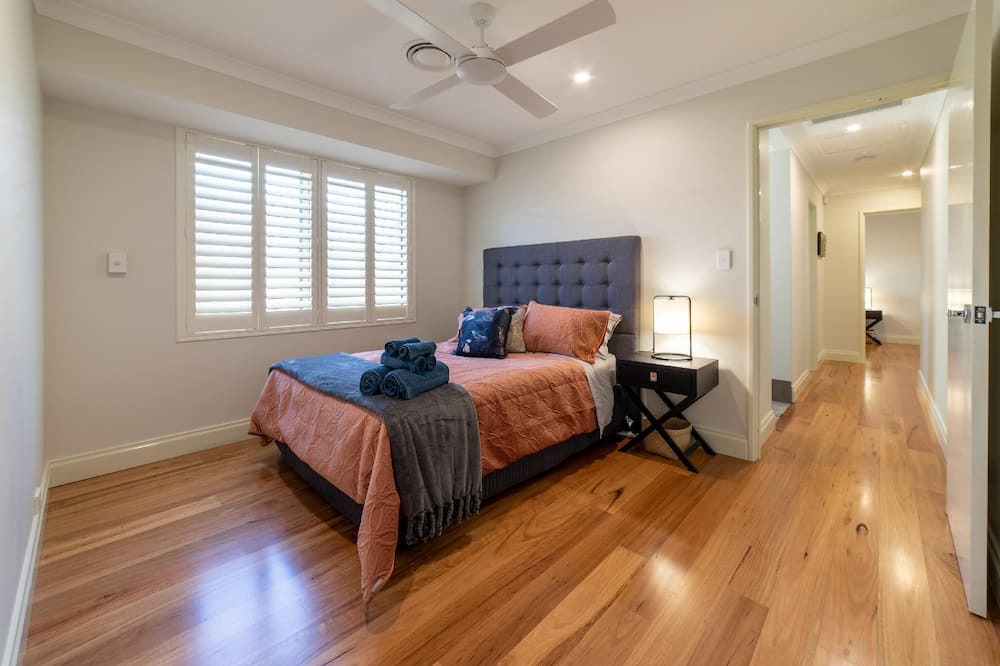 Photo of Bedroom in Boya