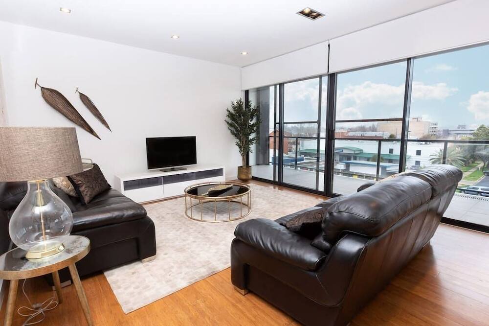 Photo of Livingroom in Turvey Park