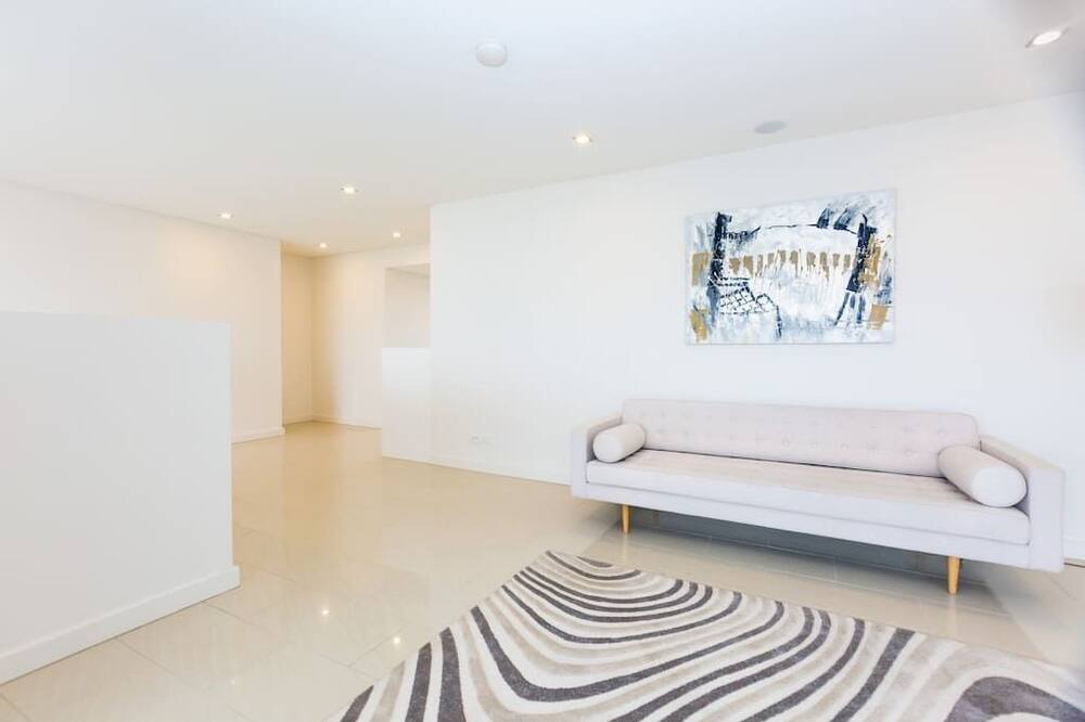 Photo of Livingroom in Turvey Park