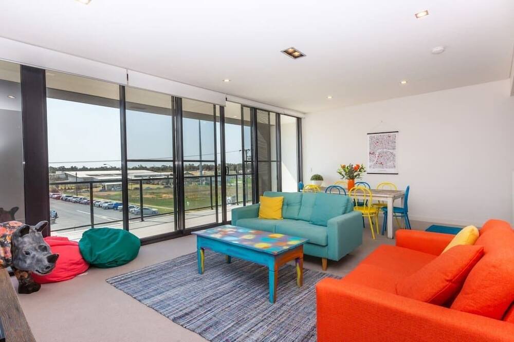 Photo of Livingroom in Turvey Park