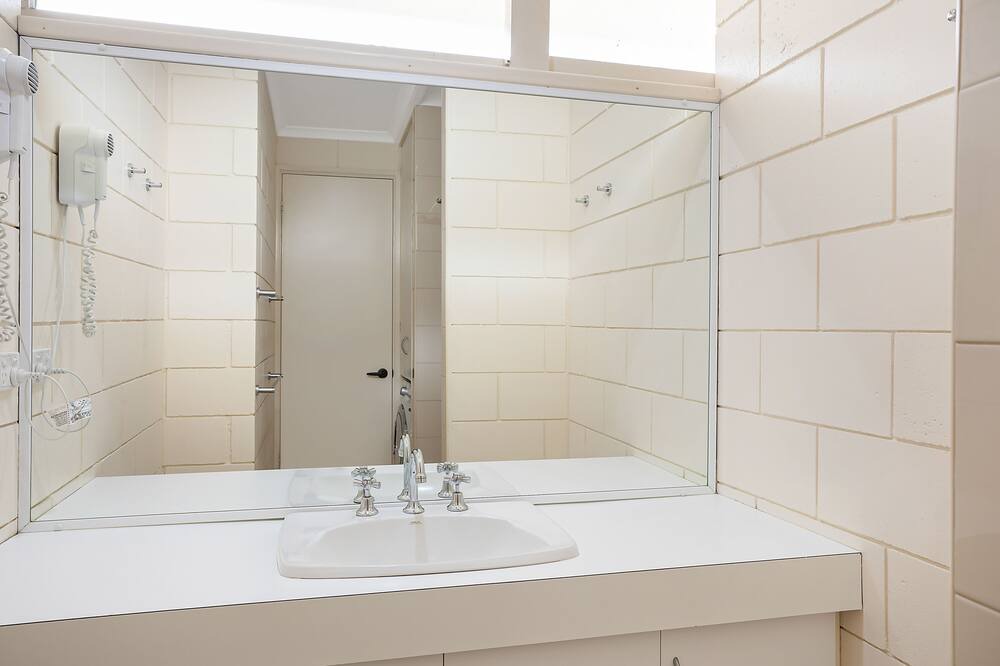 Photo of Bathroom in Merimbula