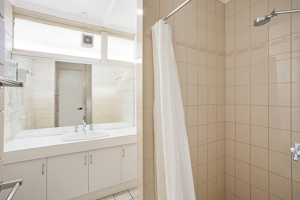 Photo of Bathroom in Merimbula