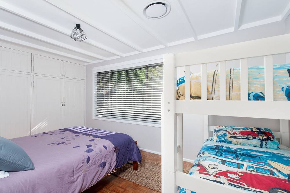 Photo of Bedroom in Salamander Bay