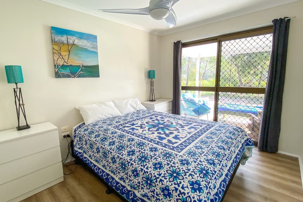 Photo of Bedroom in Pacific Haven