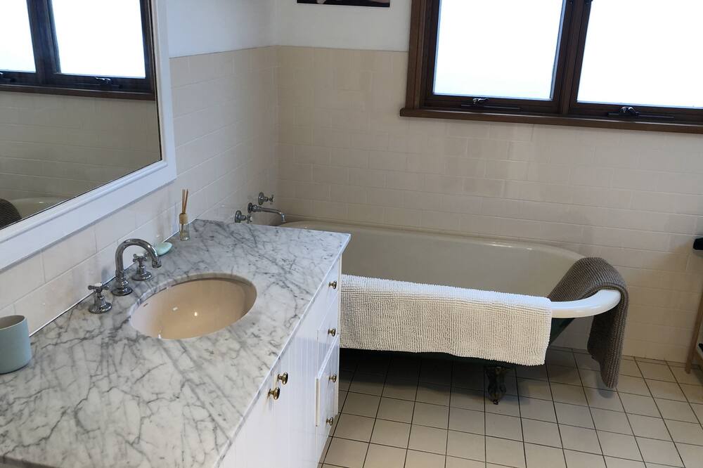 Photo of Bathroom in Limerick