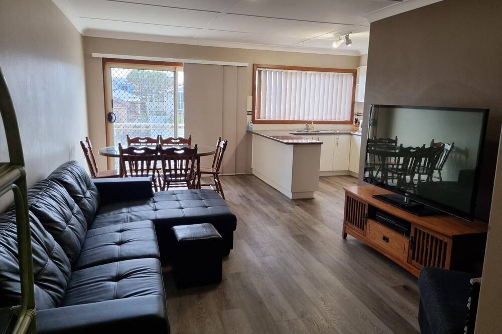 Photo of Livingroom in Warilla