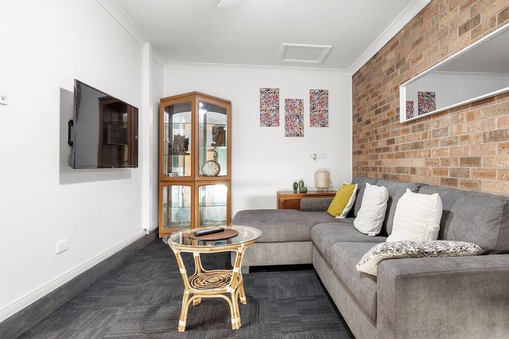 Photo of Livingroom in Salamander Bay