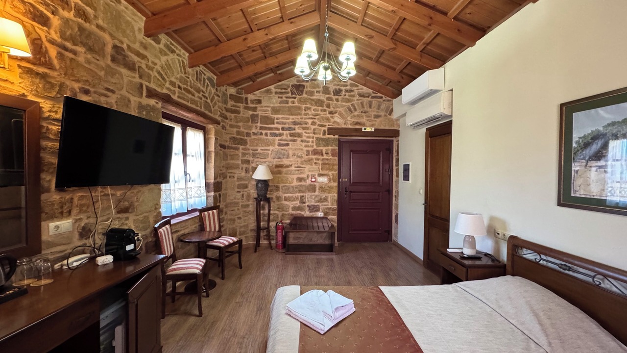 Photo of Bedroom in Kambos