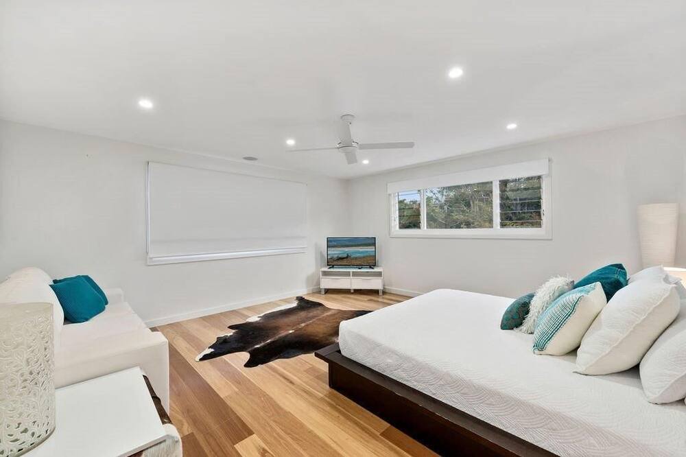 Photo of Bedroom in Emerald Beach