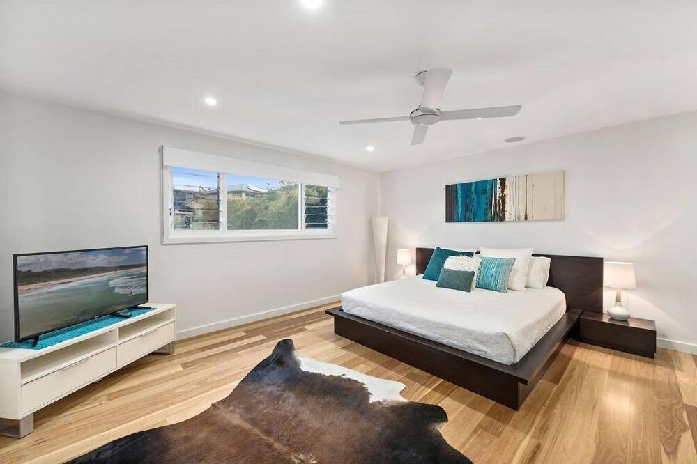 Photo of Bedroom in Emerald Beach