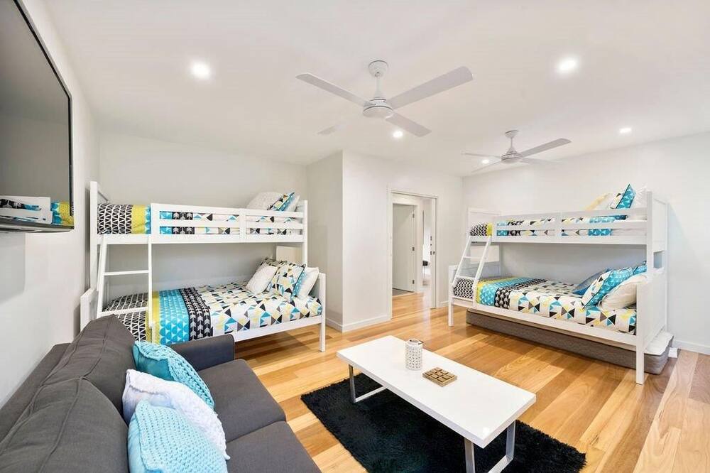 Photo of Bedroom in Emerald Beach