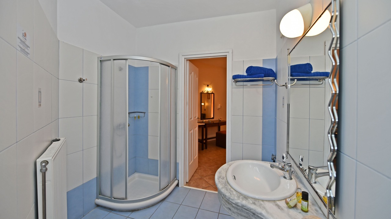 Photo of Bathroom in Agios Ioannis
