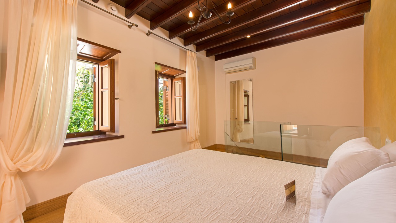 Photo of Bedroom in Rhodes Town