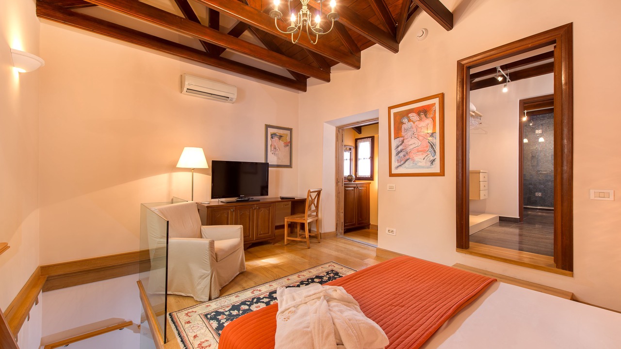 Photo of Bedroom in Rhodes Town