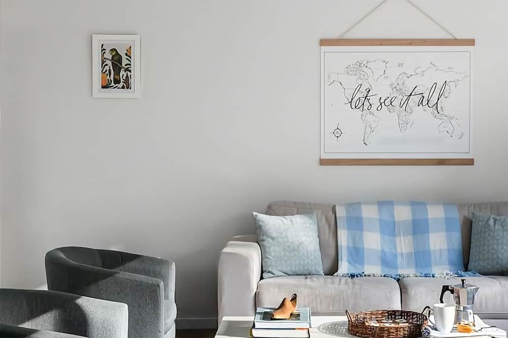 Photo of Livingroom in Valla Beach