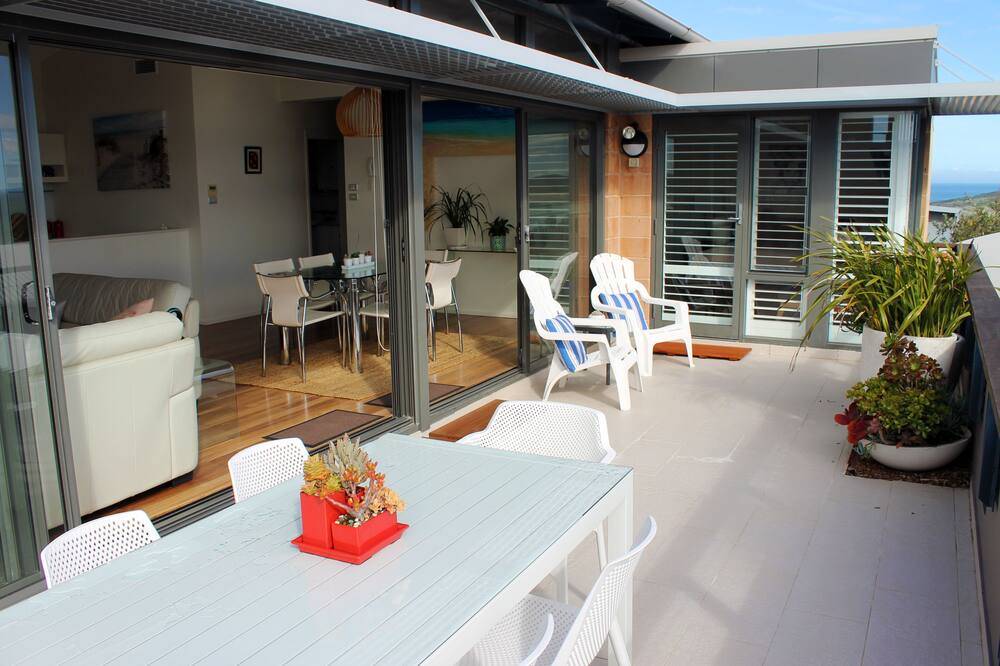 Photo of Patio Balcony in Boat Harbour