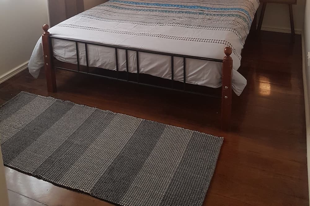 Photo of Bedroom in South Carnarvon