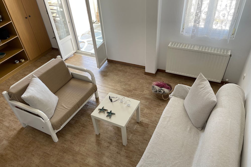 Photo of Livingroom in Platis Gialos