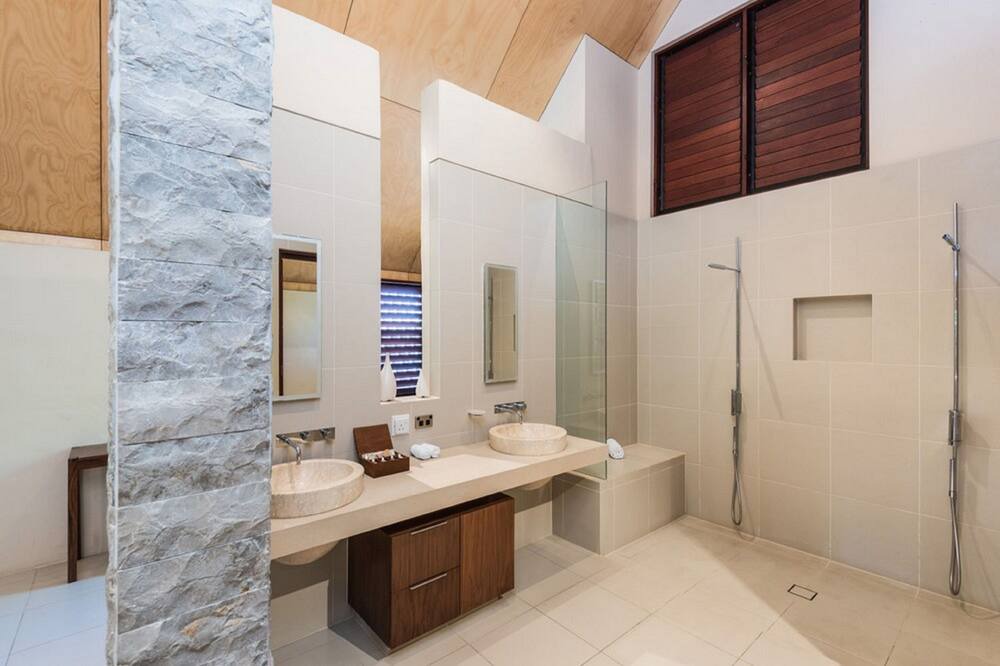 Photo of Bathroom in Port Douglas