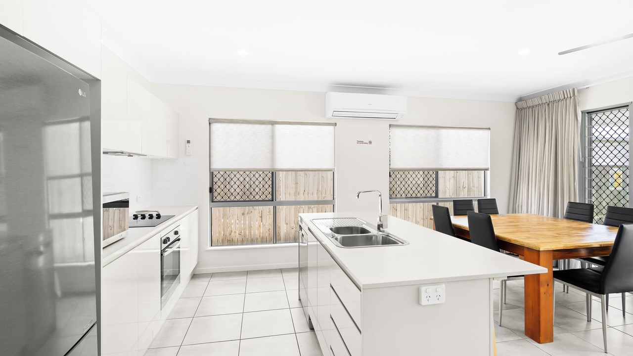 Photo of Kitchen in Trinity Beach
