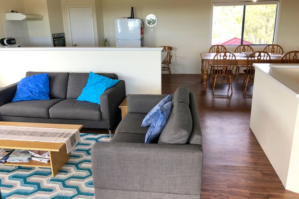 Photo of Livingroom in Dunsborough