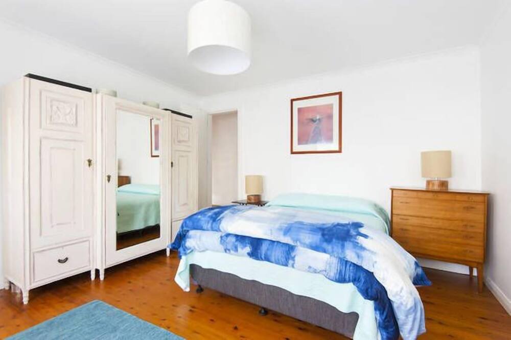 Photo of Bedroom in Palm Beach