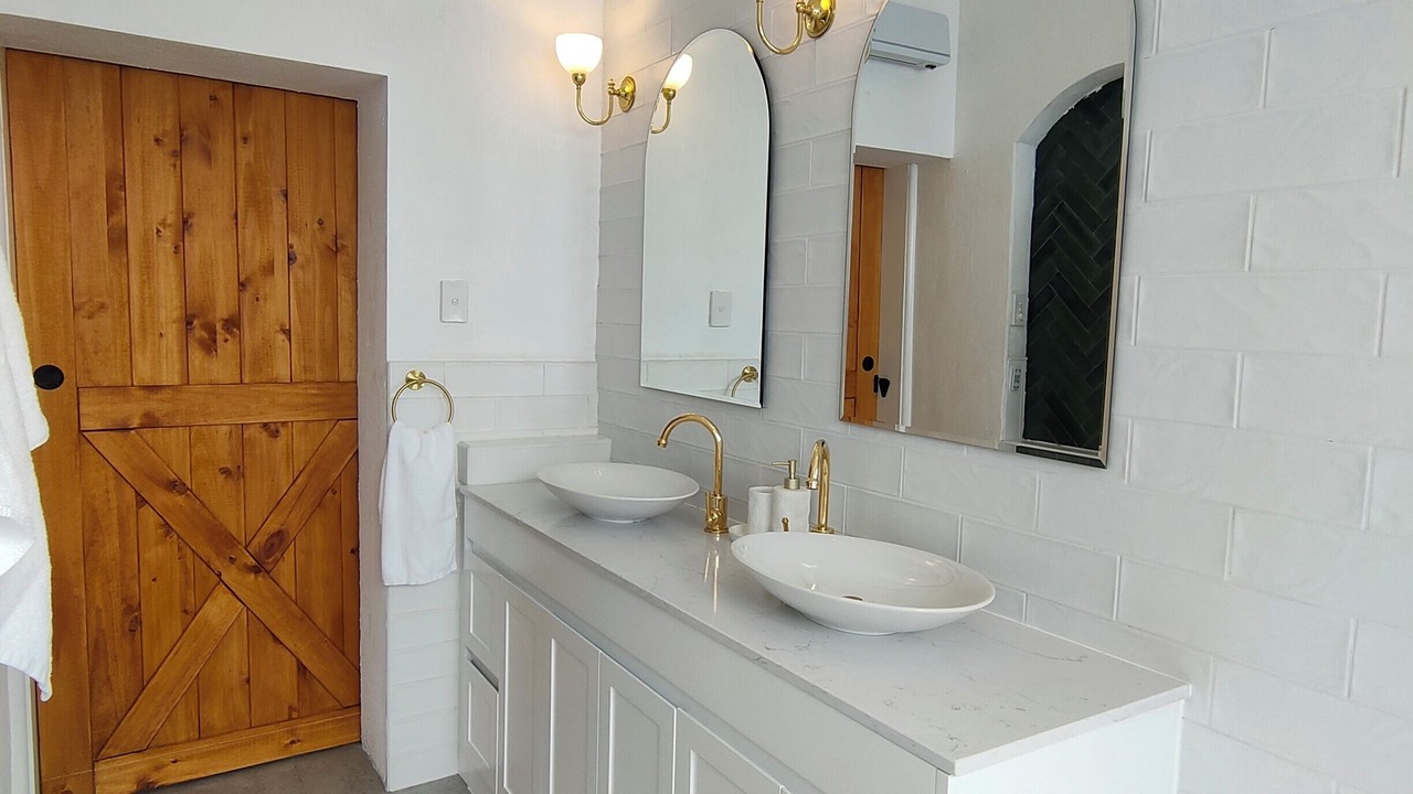 Photo of Bathroom in East Launceston