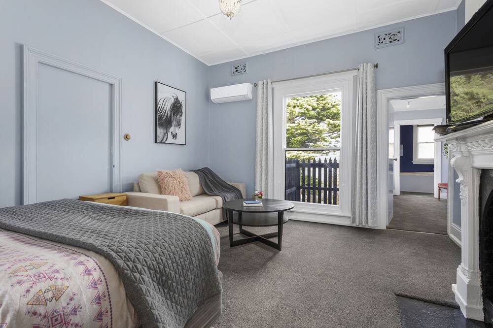 Photo of Bedroom in West Launceston