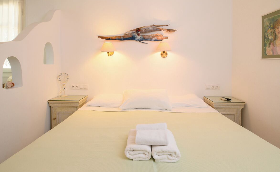 Photo of Bedroom in Aegiali