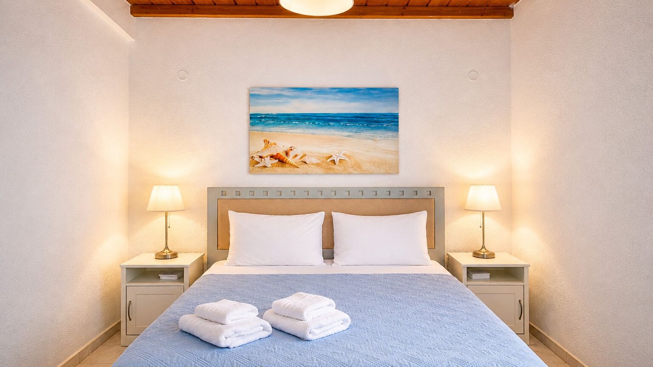 Photo of Bedroom in Tourlos