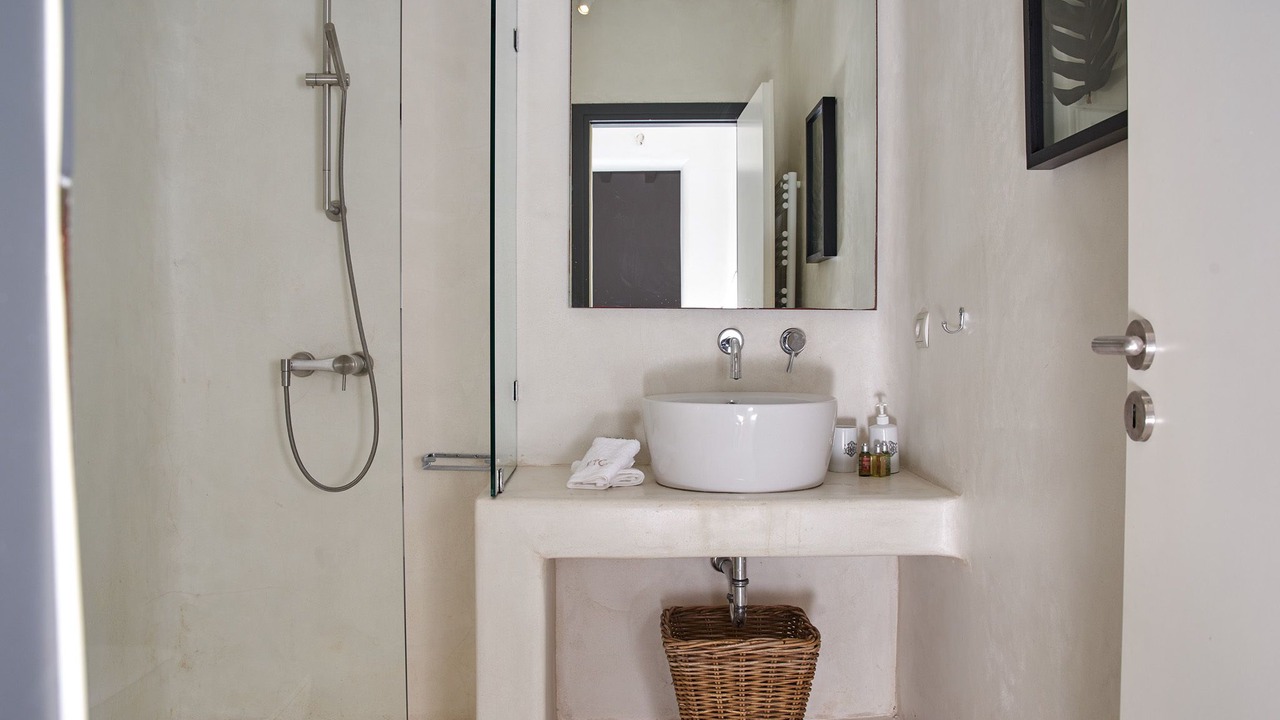 Photo of Bathroom in Elia