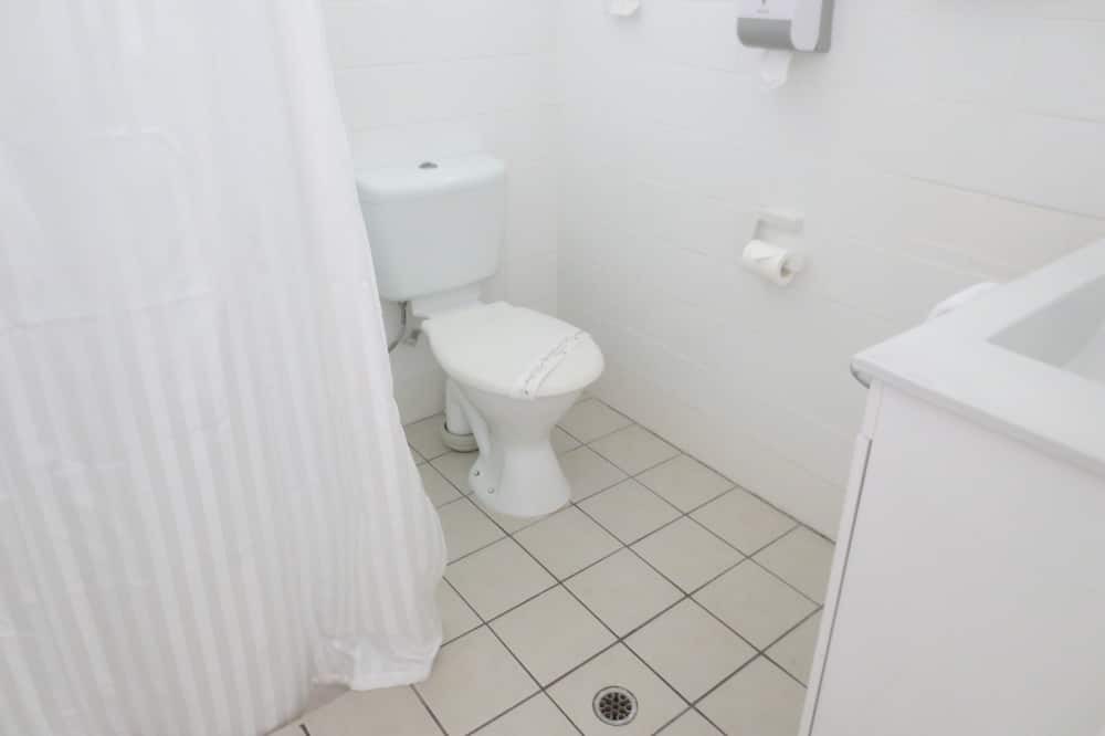 Photo of Bathroom in Aspley