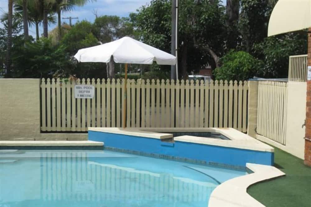 Photo of Outdoor in Aspley