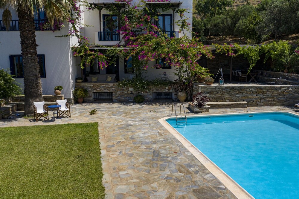 Photo of Outdoor in Gavrio