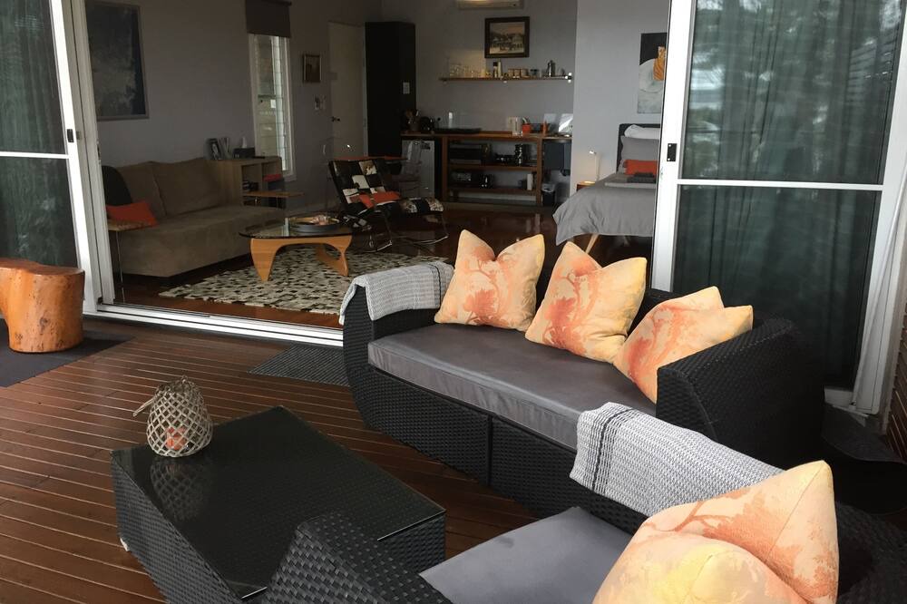 Photo of Livingroom in Smiths Lake