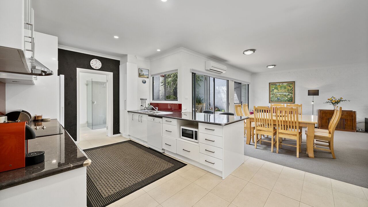 Photo of Livingroom in North Hobart