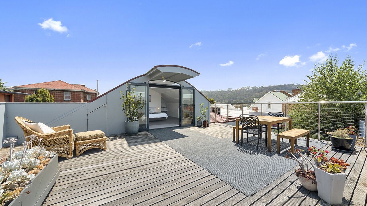 Photo of Patio Balcony in North Hobart