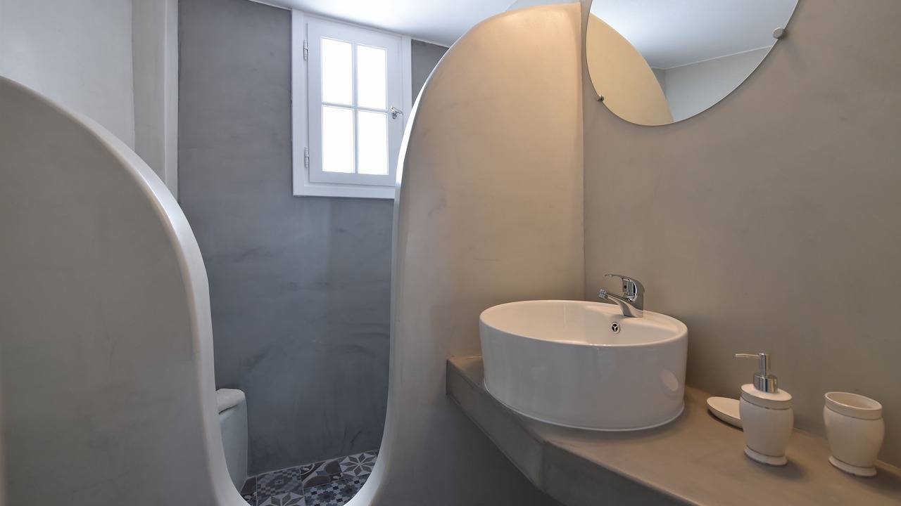 Photo of Bathroom in Parikia