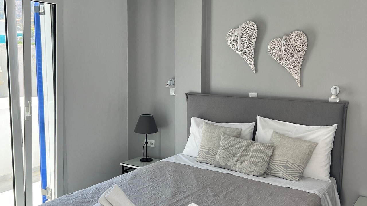 Photo of Bedroom in Parikia