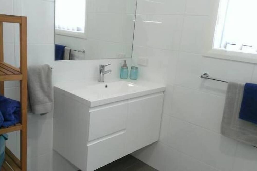 Photo of Bathroom in Umina Beach