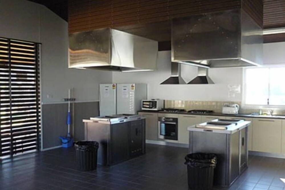Photo of Kitchen in Batehaven
