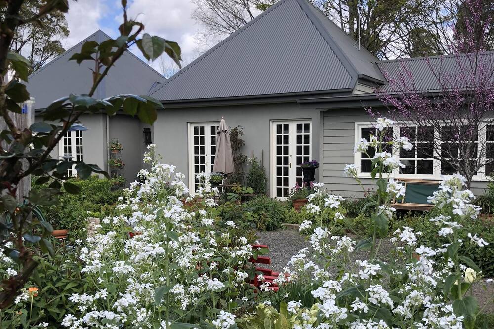 Photo of Outdoor in Trentham