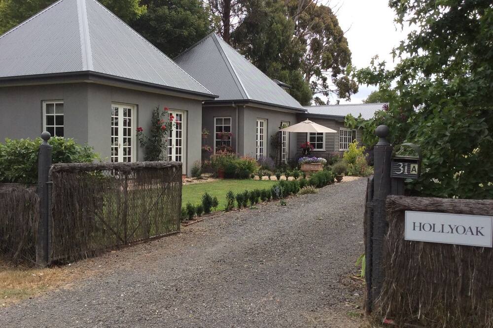 Photo of Outdoor in Trentham