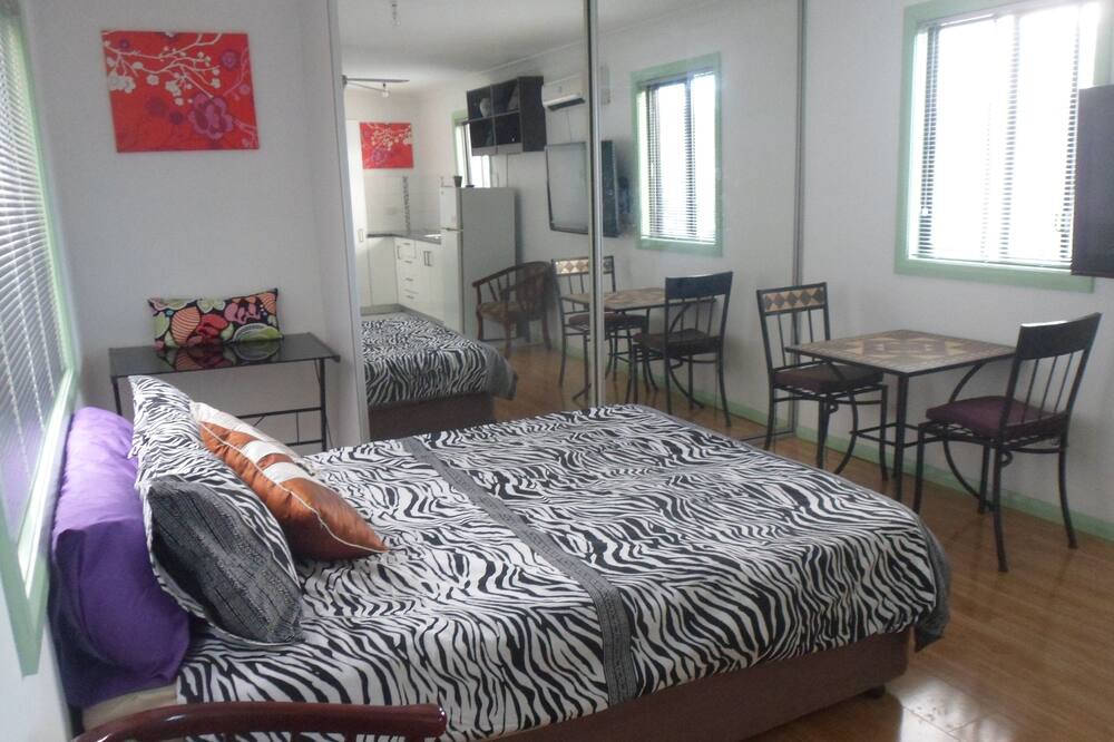 Photo of Bedroom in Saratoga
