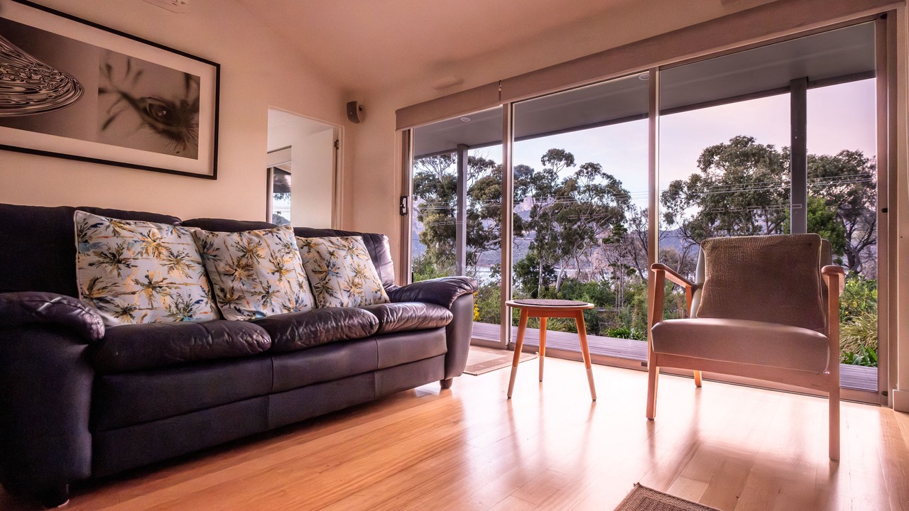 Photo of Livingroom in Coles Bay