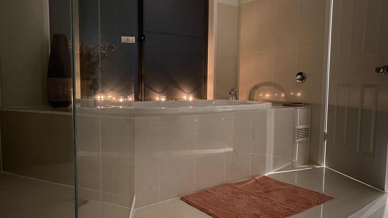 Photo of Bathroom in Mapleton
