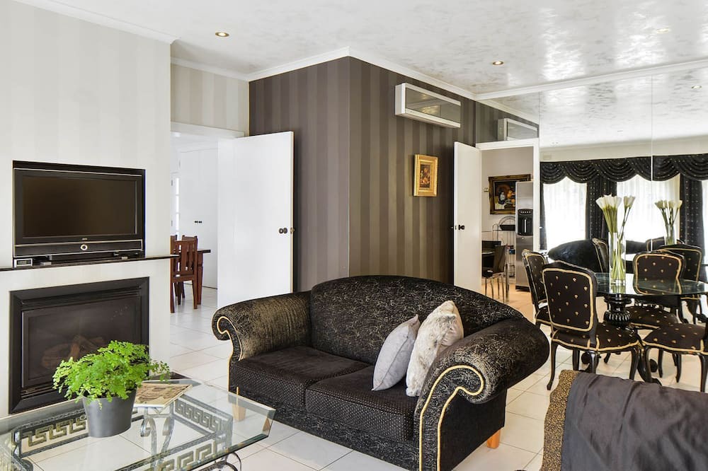 Photo of Livingroom in Brighton